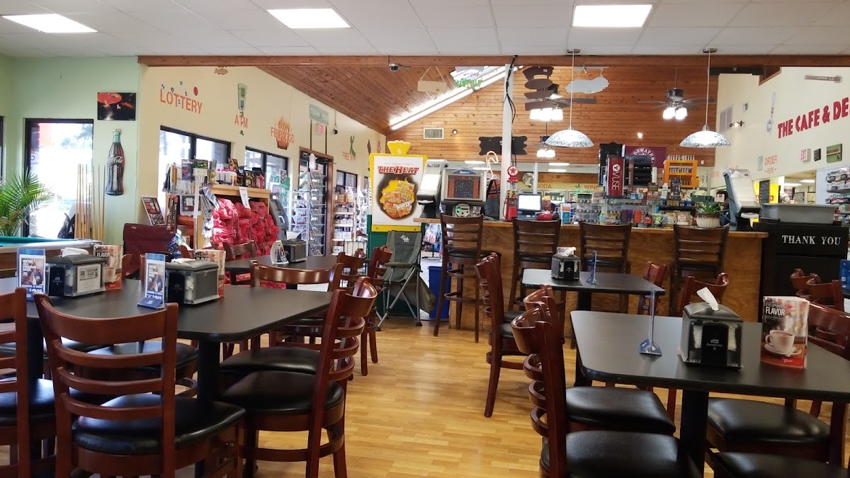 Holiday Food Mart